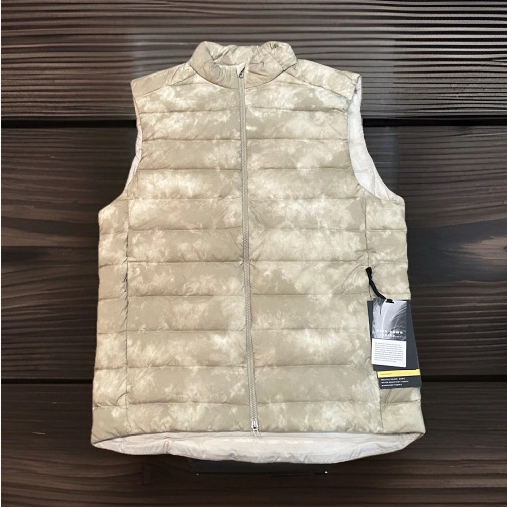 Lululemon Navigation Stretch 700 Fill Down Puffer Vest